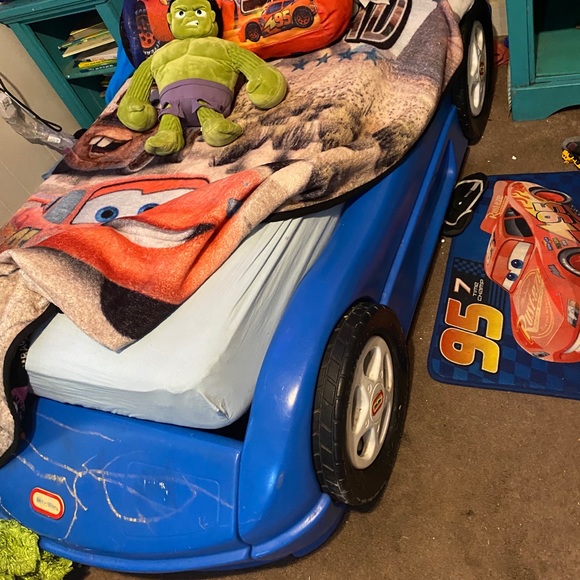 Boy stuff - Picture 4 of 5